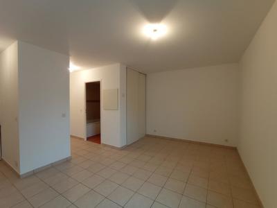 Studio - 27 m² - 1 pièce