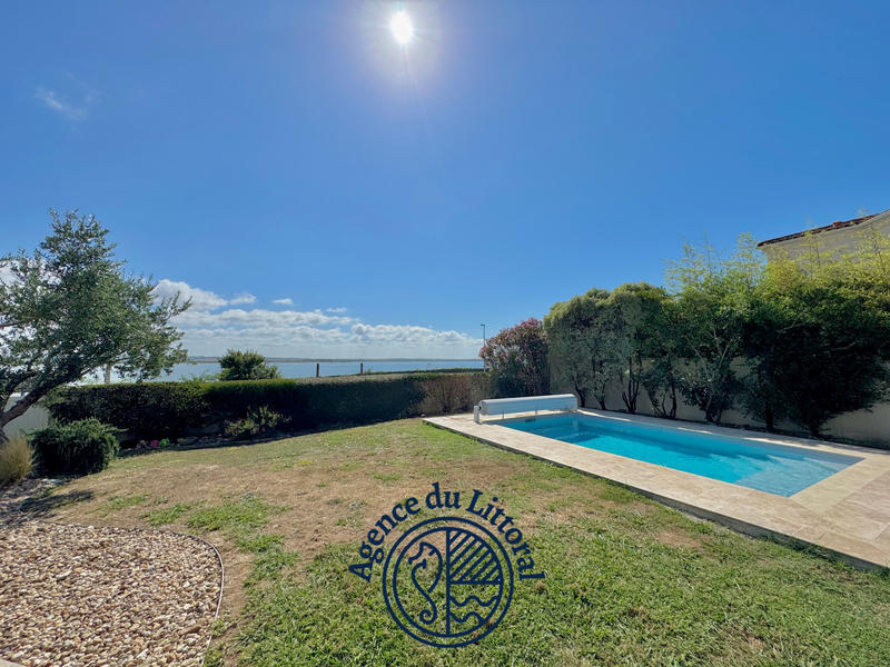 Maison - 171 m² - 7 pièces