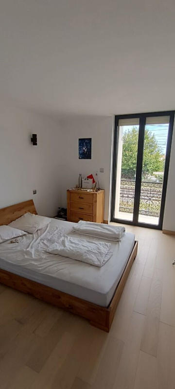 Appartement - 188 m² - 6 pièces
