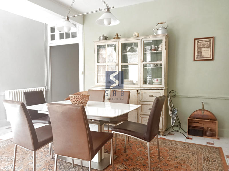 Maison de village - 150 m² - 7 pièces