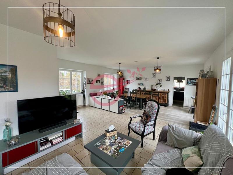 Maison - 140 m² - 7 pièces