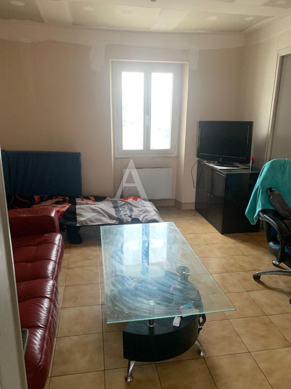 Immeuble - 6 pièces