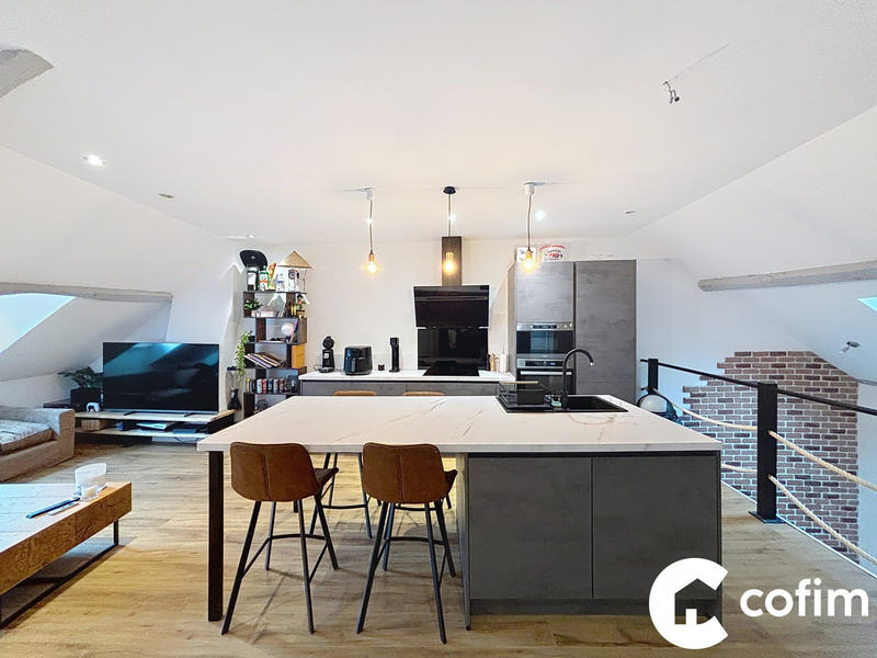 Appartement - 92 m² - 4 pièces