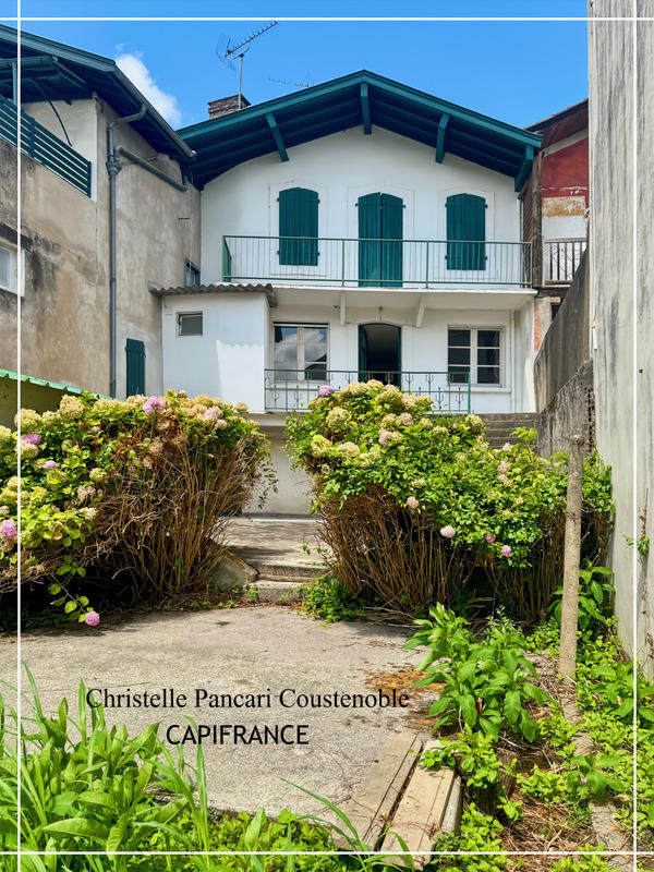 Maison - 157 m² - 8 pièces