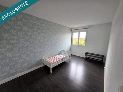 Appartement - 82 m² - 5 pièces