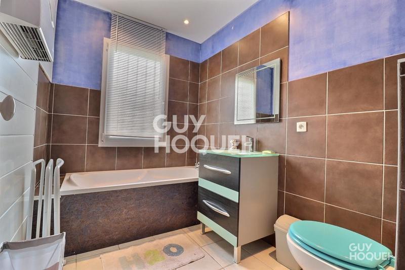 Maison - 120 m² - 4 pièces