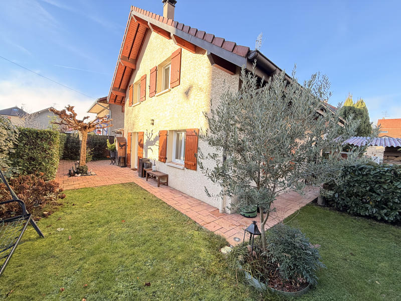 Maison - 120 m² - 5 pièces