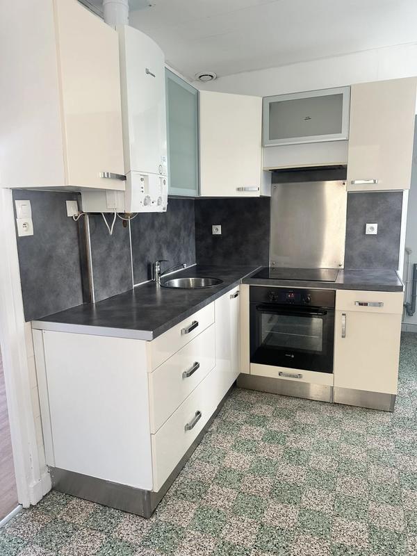 Appartement - 48 m² - 3 pièces