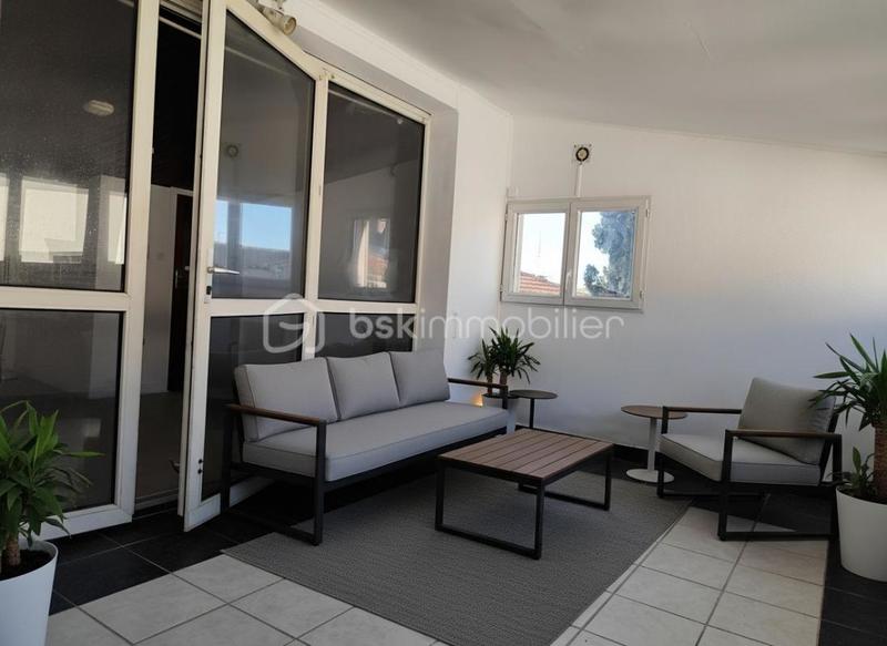 Duplex - 89 m² - 5 pièces