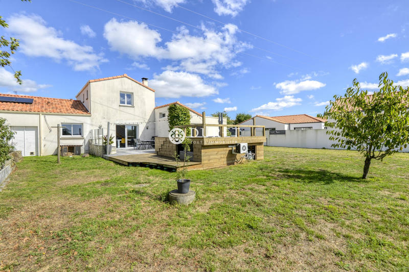 Maison traditionnelle - 123 m² - 6 pièces