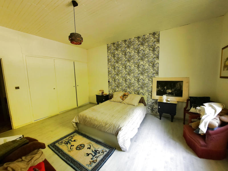 Maison - 313 m² - 7 pièces