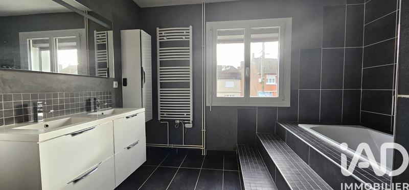 Maison - 115 m² - 6 pièces