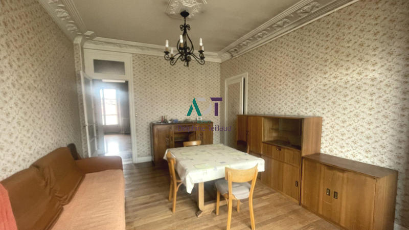 Appartement - 133 m² - 6 pièces