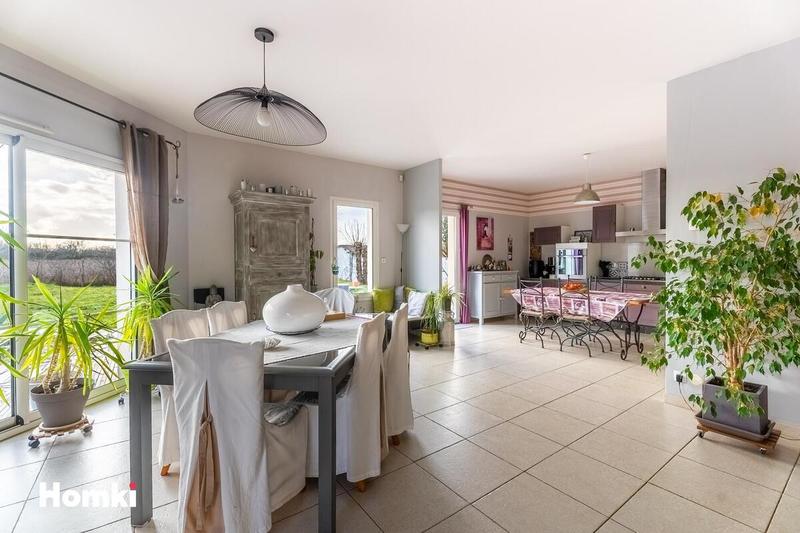 Maison - 169 m² - 6 pièces