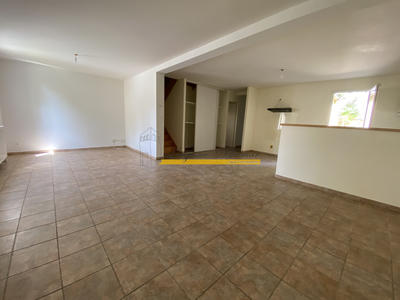 Maison - 108 m² - 5 pièces