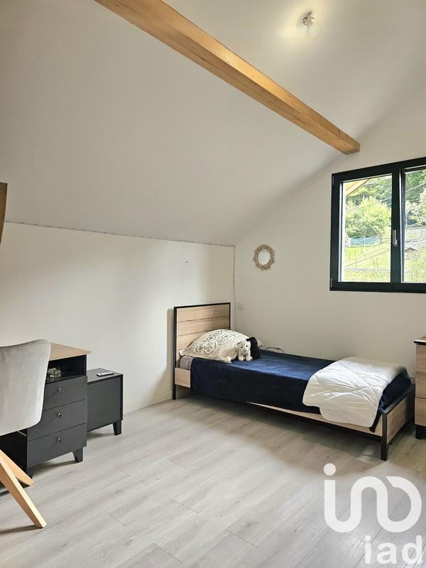 Maison - 198 m² - 7 pièces