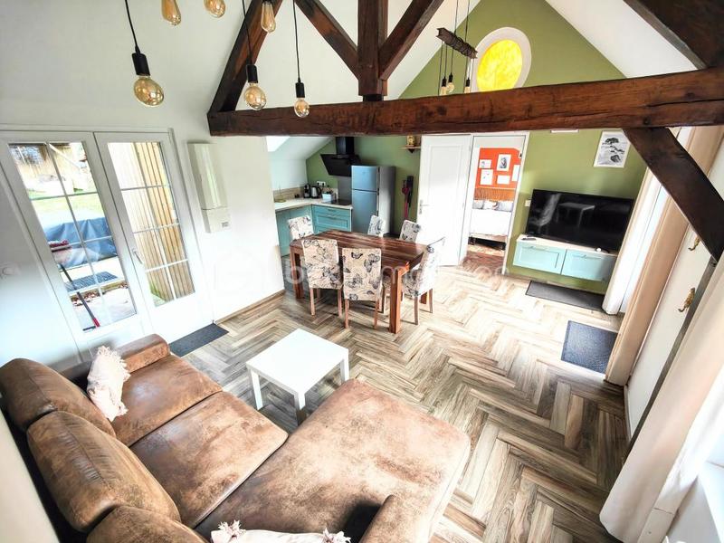 Maison - 224 m² - 14 pièces