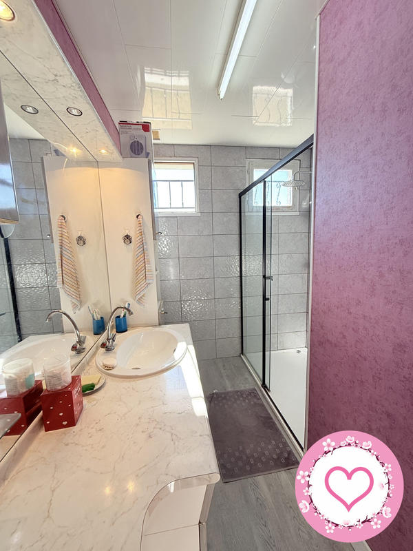 Maison - 91 m² - 5 pièces