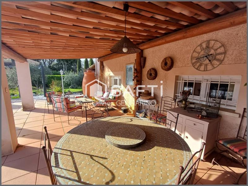 Maison - 173 m² - 7 pièces