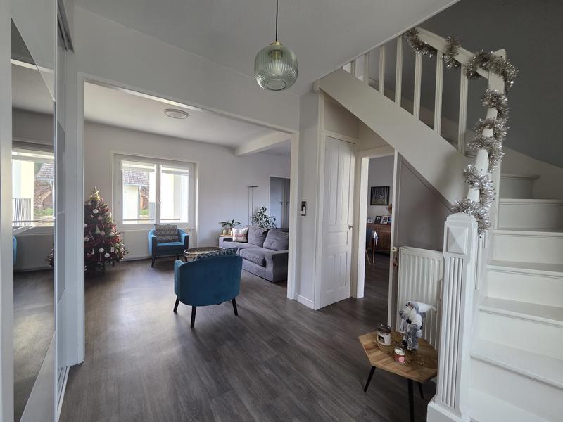 Maison - 114 m² - 7 pièces