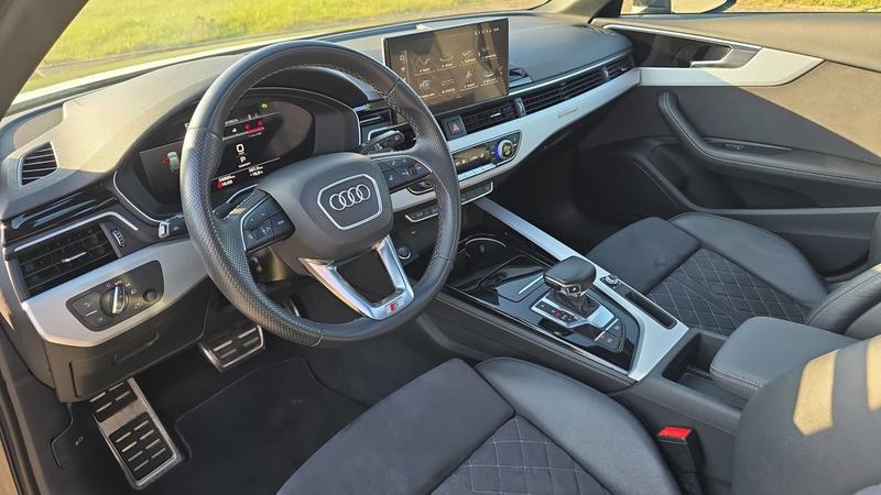 Audi A4 Avant 2.0 Tdi 204 Quattro Mild Hybrid s-tronic7 s line - Automatique Toit ouvrant