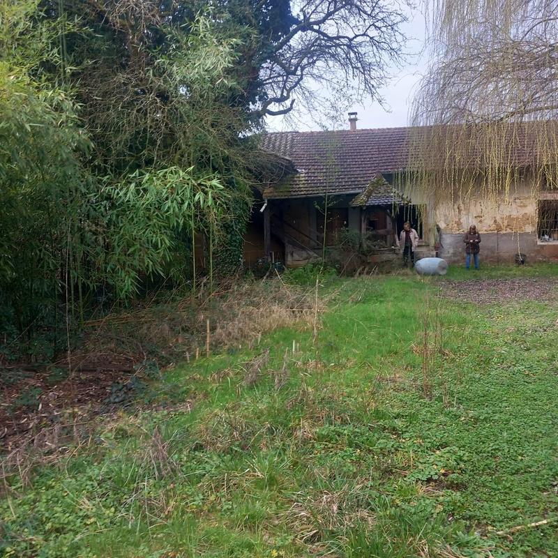 Maison - 300 m² - 4 pièces