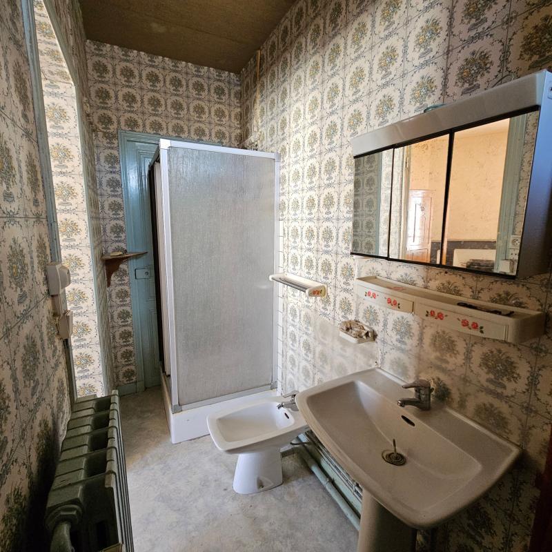 Maison - 176 m² - 7 pièces