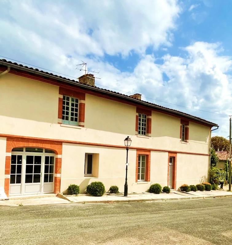 Appartement - 97 m² - 3 pièces