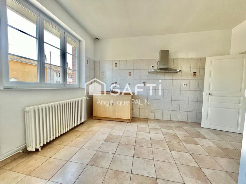 Maison - 121 m² - 4 pièces