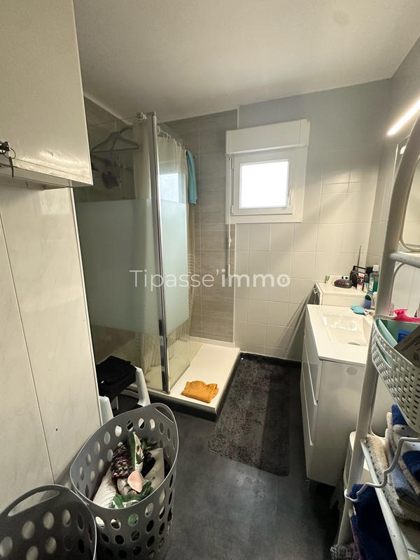 Maison - 97 m² - 5 pièces