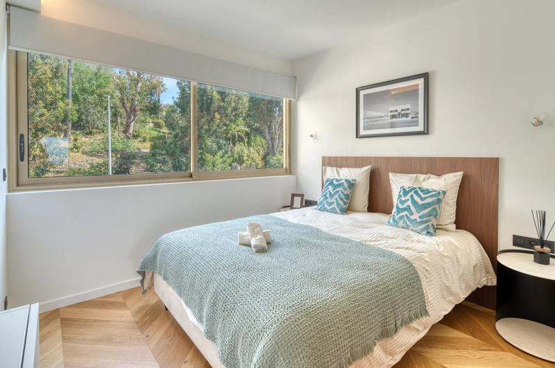 Appartement - 150 m² - 4 pièces