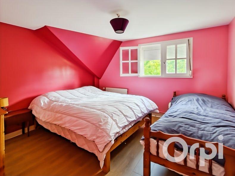 Maison - 137 m² - 6 pièces