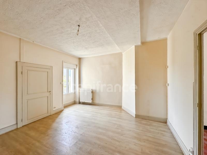 Maison - 117 m² - 6 pièces