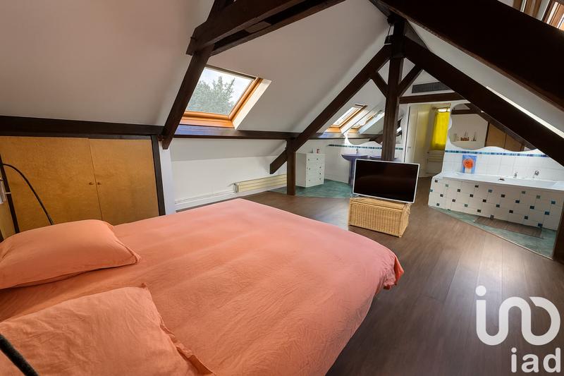 Maison - 178 m² - 8 pièces