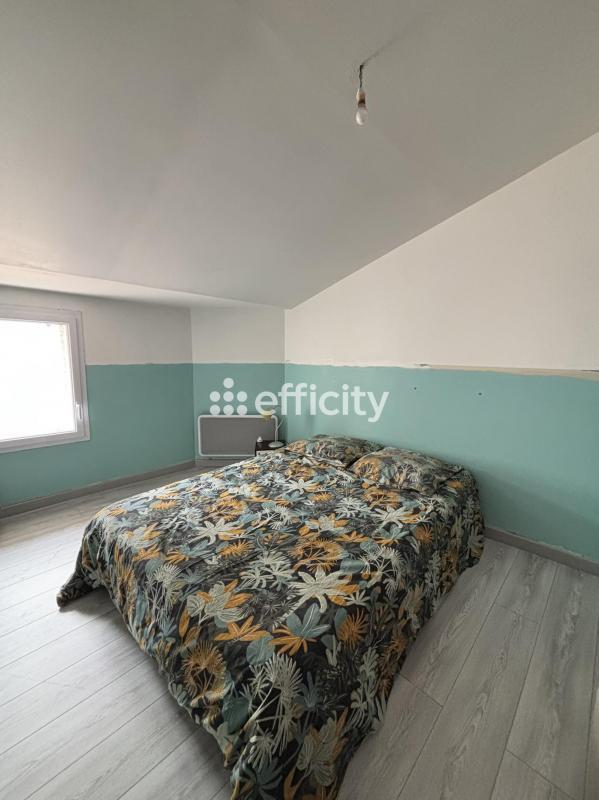 Maison - 200 m² - 9 pièces