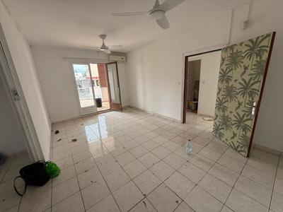 Appartement - 100 m² - 5 pièces