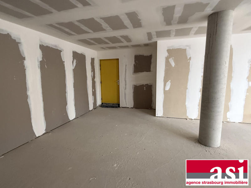 Local commercial - 228 m²