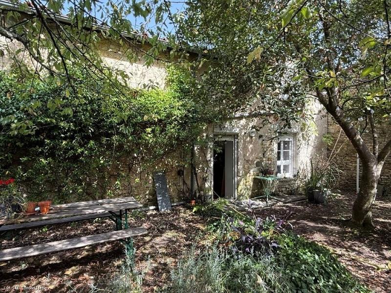 Maison de ville - 99 m² - 4 pièces