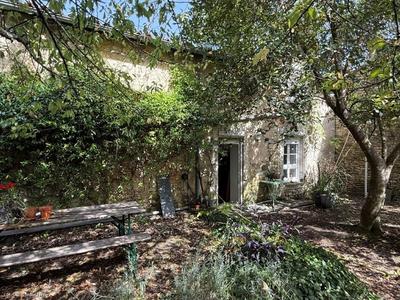 Maison de ville - 99 m² - 4 pièces