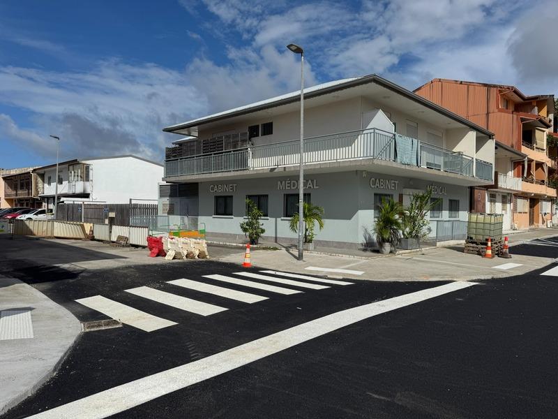 Immeuble - 300 m² - 15 pièces