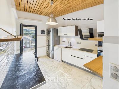 Appartement - 89 m² - 5 pièces