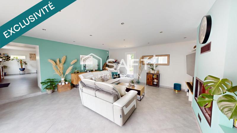 Maison - 280 m² - 9 pièces