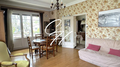 Maison - 85 m² - 6 pièces