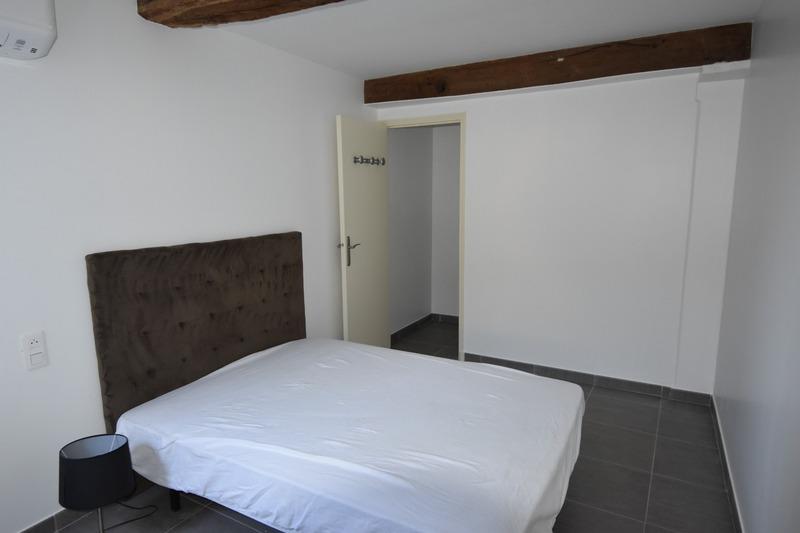 Immeuble - 196 m² - 10 pièces