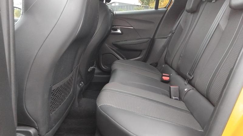 Peugeot 208 II 1.5 BlueHDi 100 Gt-Line