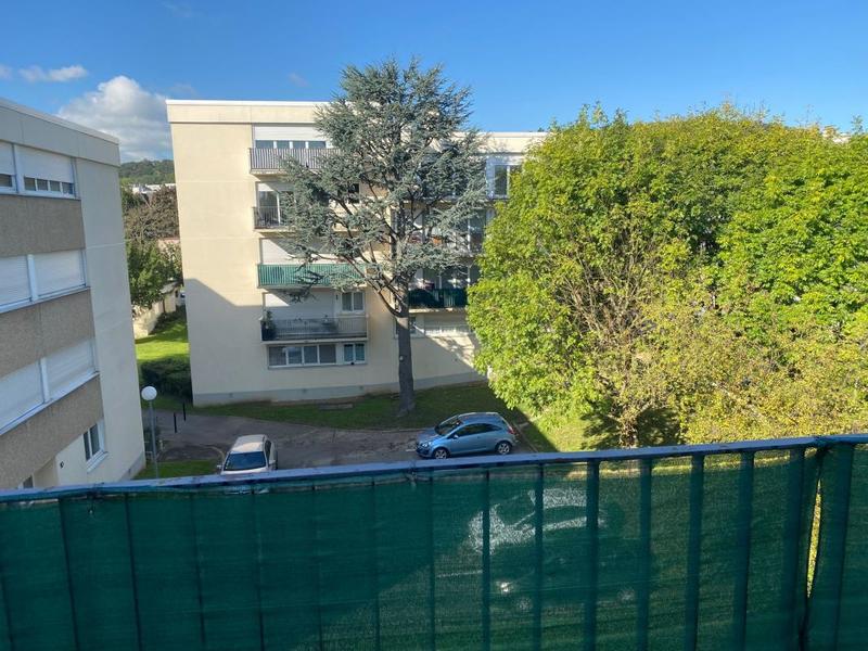 Appartement ancien - 74 m² - 4 pièces