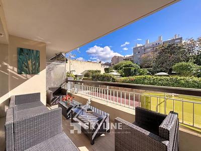 Appartement - 75 m² - 3 pièces