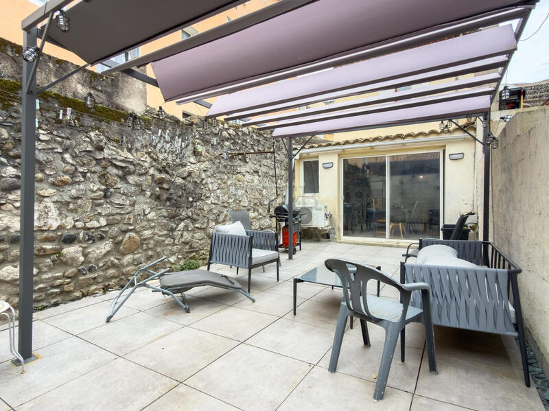 Maison - 180 m² - 6 pièces