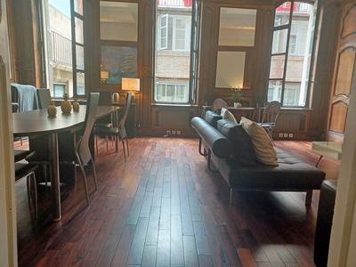 Bureau - 201 m² - 5 pièces