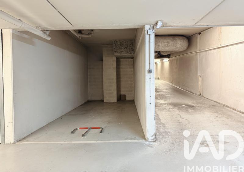 Parking - 17 m²